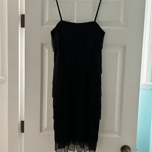 Black cocktail dress with beautiful beaded details - Picture 1 of 6